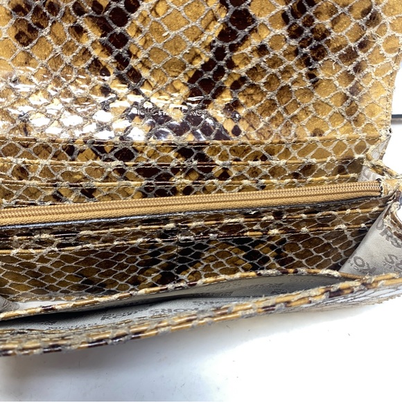 Michael Kors Snake Embossed Selma Tote and Snake Embossed Fulton Wallet. EUC. - Picture 10 of 16